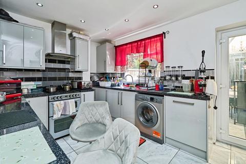 3 bedroom terraced house for sale, Richards Road, Tipton, West Midlands, DY4