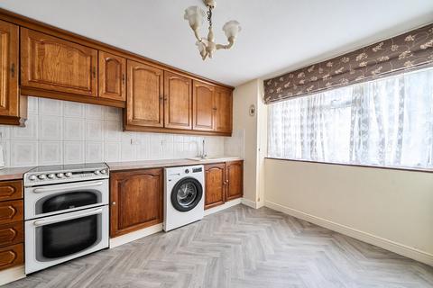 3 bedroom end of terrace house for sale, Dockley Road, London, SE16