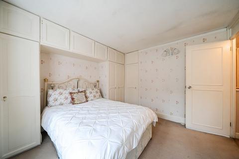 3 bedroom end of terrace house for sale, Dockley Road, London, SE16