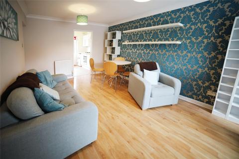 2 bedroom maisonette to rent, Chittering Close, Reading RG6