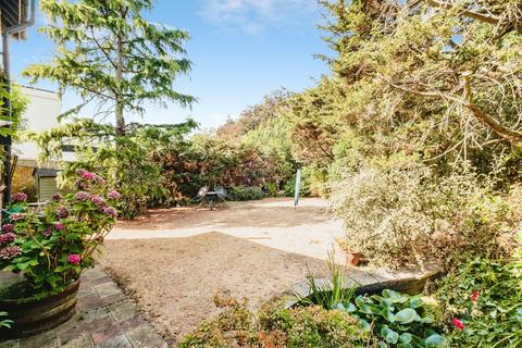 3 bedroom detached house for sale, Offington Avenue, Worthing