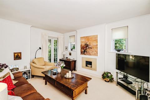 3 bedroom detached house for sale, Offington Avenue, Worthing