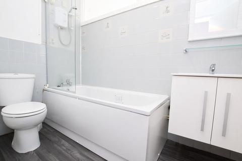 Studio to rent, Avalon Close, Enfield, EN2