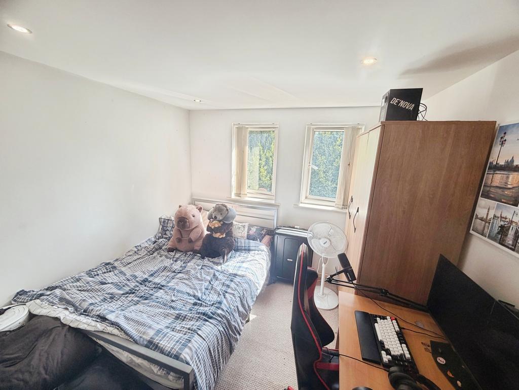 Elmira Way, Salford, M5