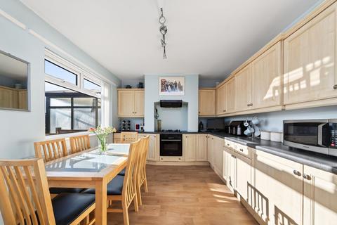 3 bedroom semi-detached house for sale, Croftlands, Batley, WF17