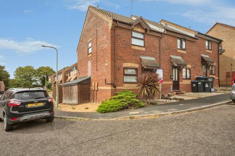3 bedroom end of terrace house for sale, Mallard Way, STOWMARKET