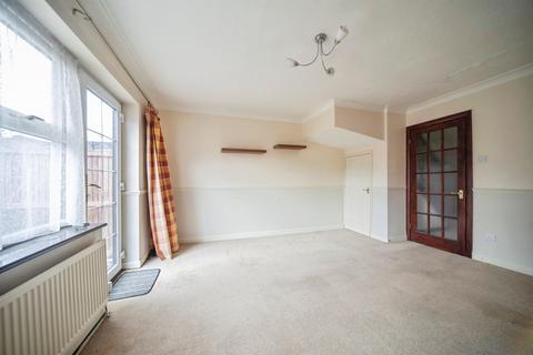 3 bedroom end of terrace house for sale, Mallard Way, STOWMARKET