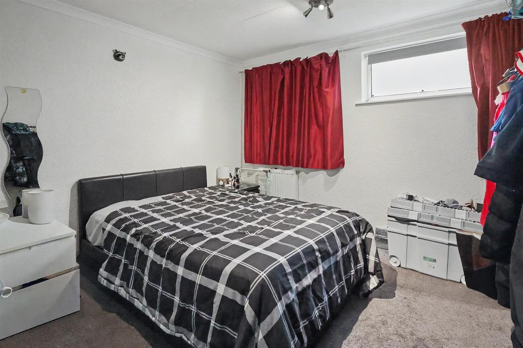 House in Nottingham - More