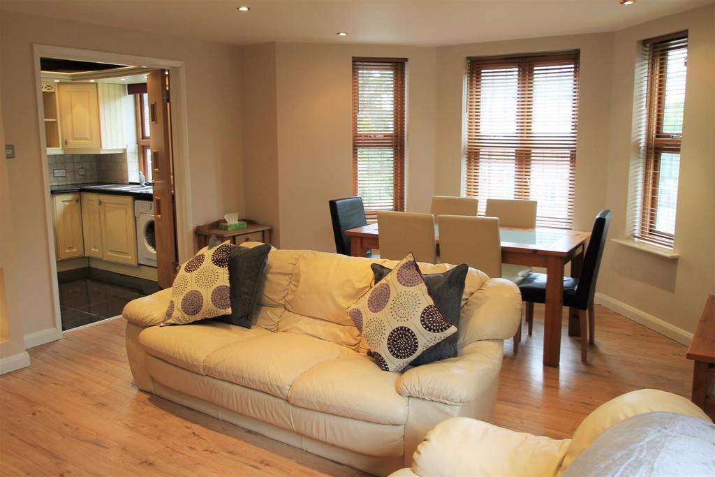 Apartment in Manchester - View 2