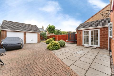 5 bedroom detached house for sale, Stonecross Way, MARCH