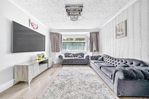 5 bedroom semi-detached house for sale, Chadwell Heath Lane, RM6 4YH