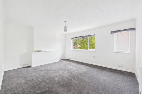 2 bedroom apartment to rent, Chalvey Gardens, Slough, Berkshire, SL1