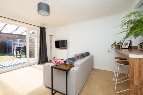 2 bedroom end of terrace house for sale, Popinjays Row, Cheam SM3