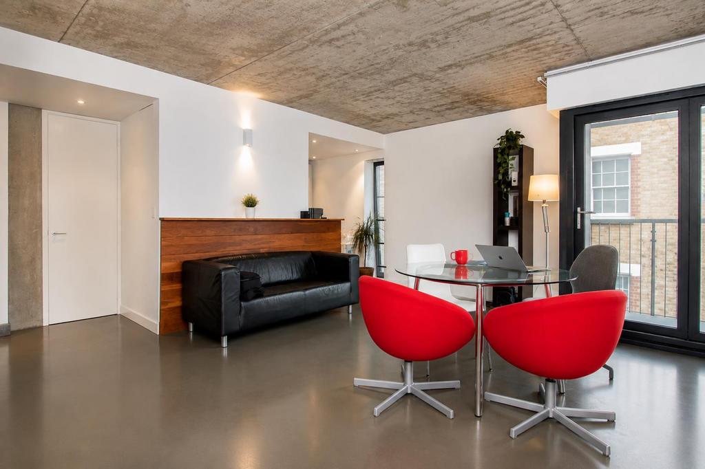 Apartment in London - View 5