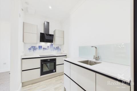 2 bedroom apartment to rent, Scarcroft Road, North Yorkshire YO24