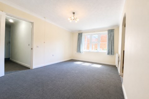 2 bedroom apartment for sale, Queenswood House, Eastfield Road, Brentwood
