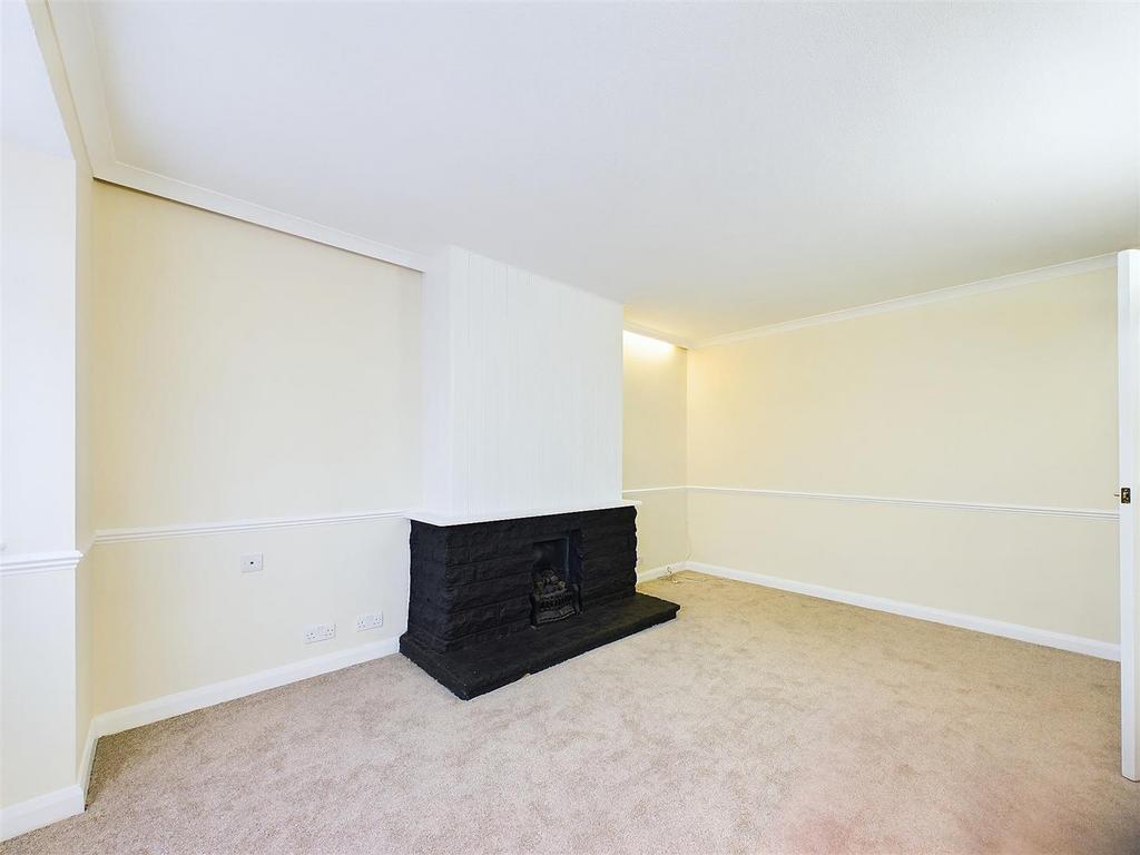 Apartment in Ruislip - View 4