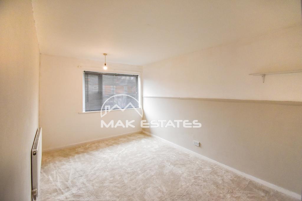 Apartment in Birmingham, Wylde Green, Erdington - View 4