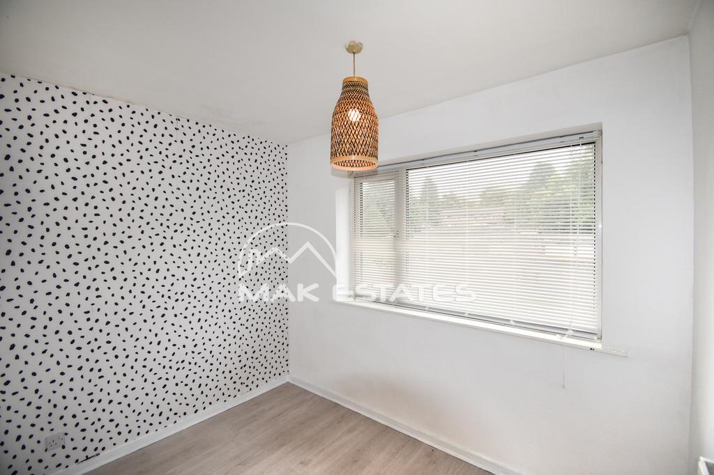 Apartment in Birmingham, Wylde Green, Erdington - View 5