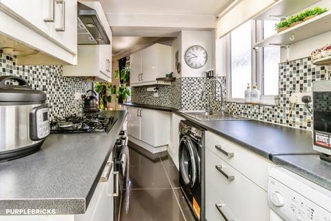 4 bedroom semi-detached house for sale, Constance Crescent, Bromley, BR2