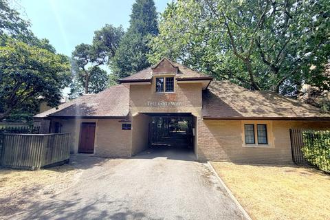 2 bedroom apartment for sale, Wilderton Road West, Branksome Park