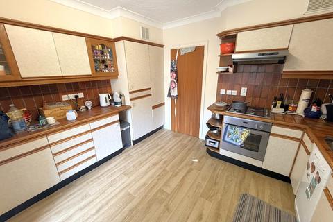 2 bedroom apartment for sale, Wilderton Road West, Branksome Park