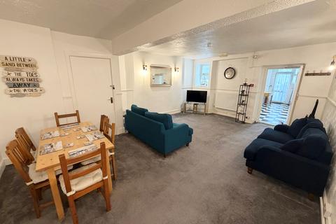 1 bedroom flat to rent, Upper Church Road, Weston-super-Mare, BS23