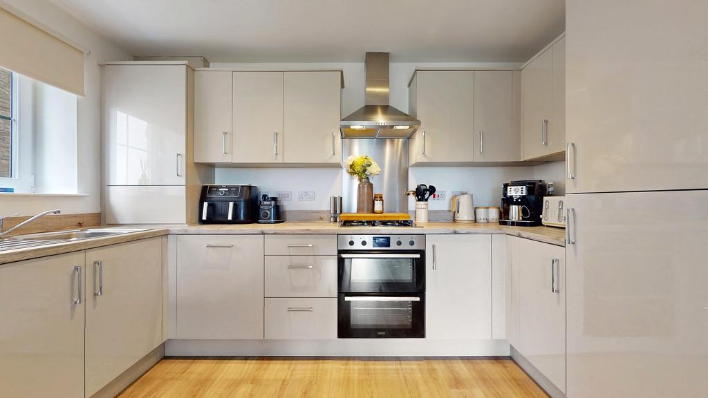 Apartment in Renfrewshire - More