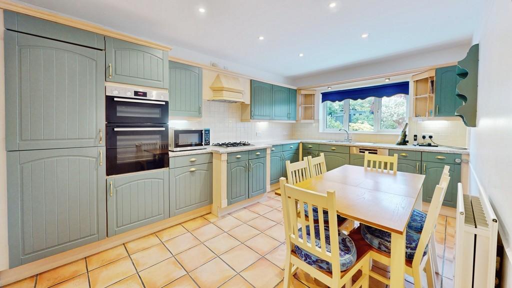 House in Cheltenham - View 3