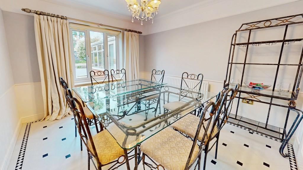 House in Cheltenham - View 4