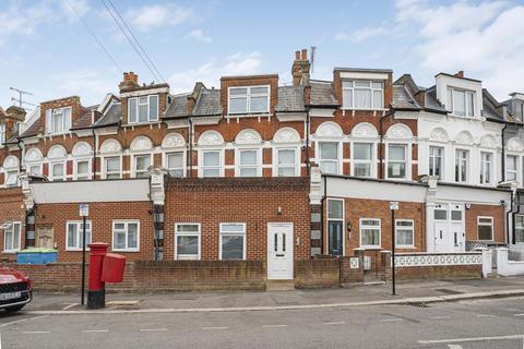 Whittington Road, N22