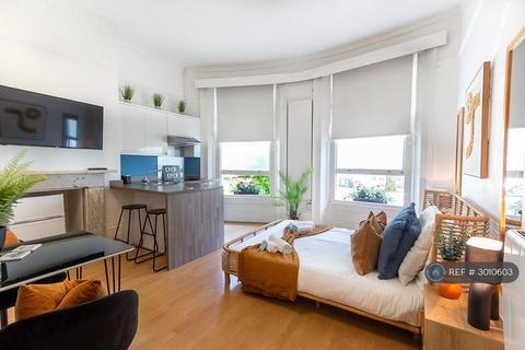 Studio to rent, Brunswick Road, Hove, BN3