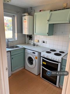 2 bedroom semi-detached house to rent, Adams Way, Croydon, CR0