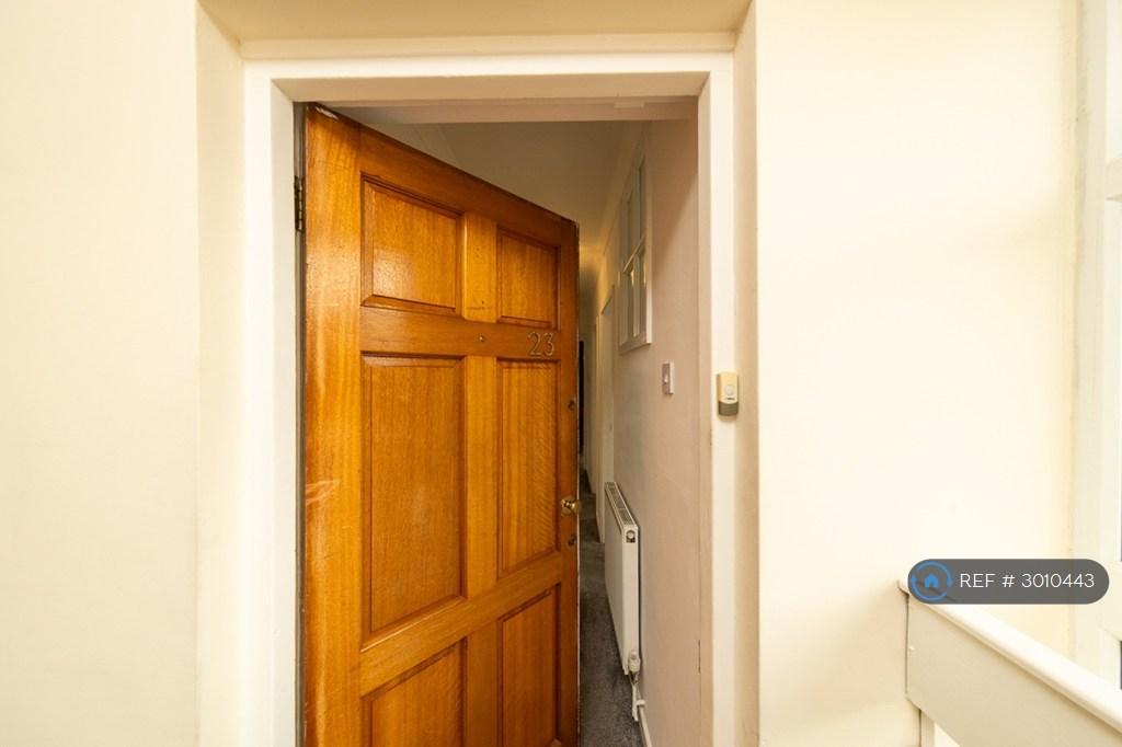 Apartment in Birmingham - View 3