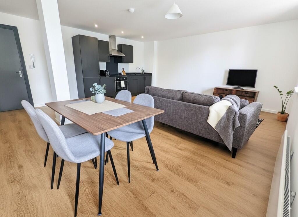 Apartment in London - View 2