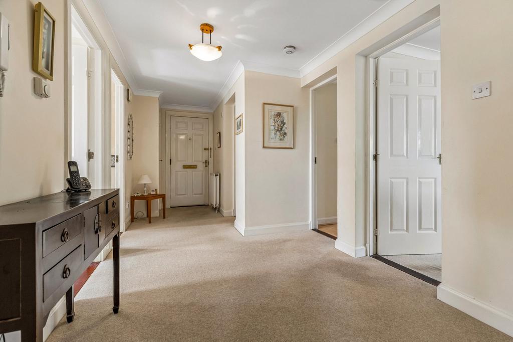 Apartment in Glasgow - View 3