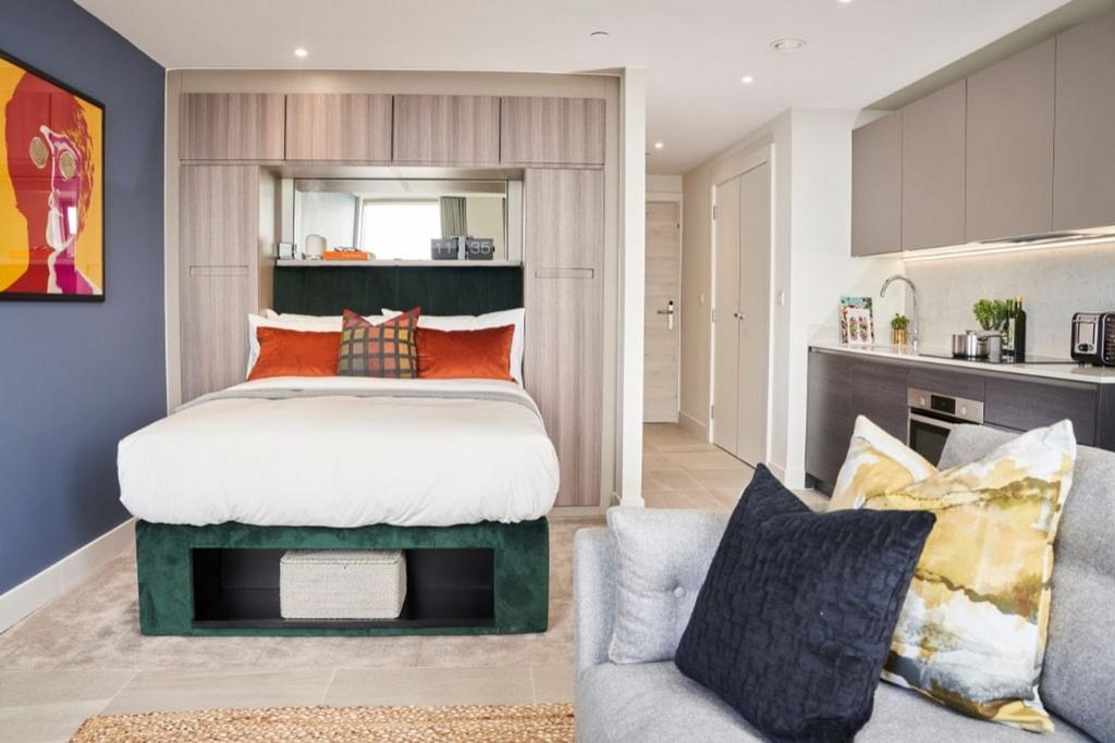 Apartment in Liverpool - View 3