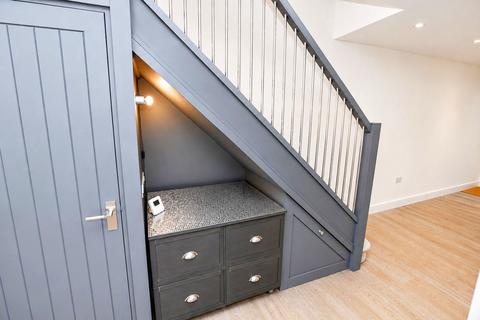 3 bedroom semi-detached house for sale, Cavendish Way, Maidstone