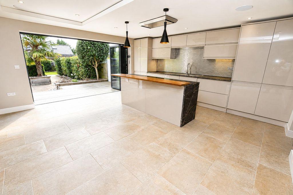 House in Maidstone - View 5