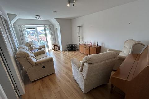 3 bedroom apartment for sale, Abbey Road, Rhos on Sea