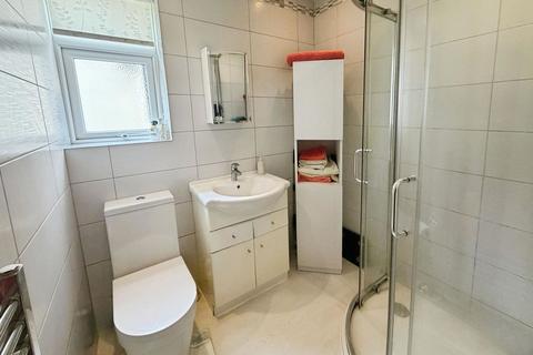 2 bedroom bungalow for sale, Wensleydale Drive, Newcastle Upon Tyne NE12