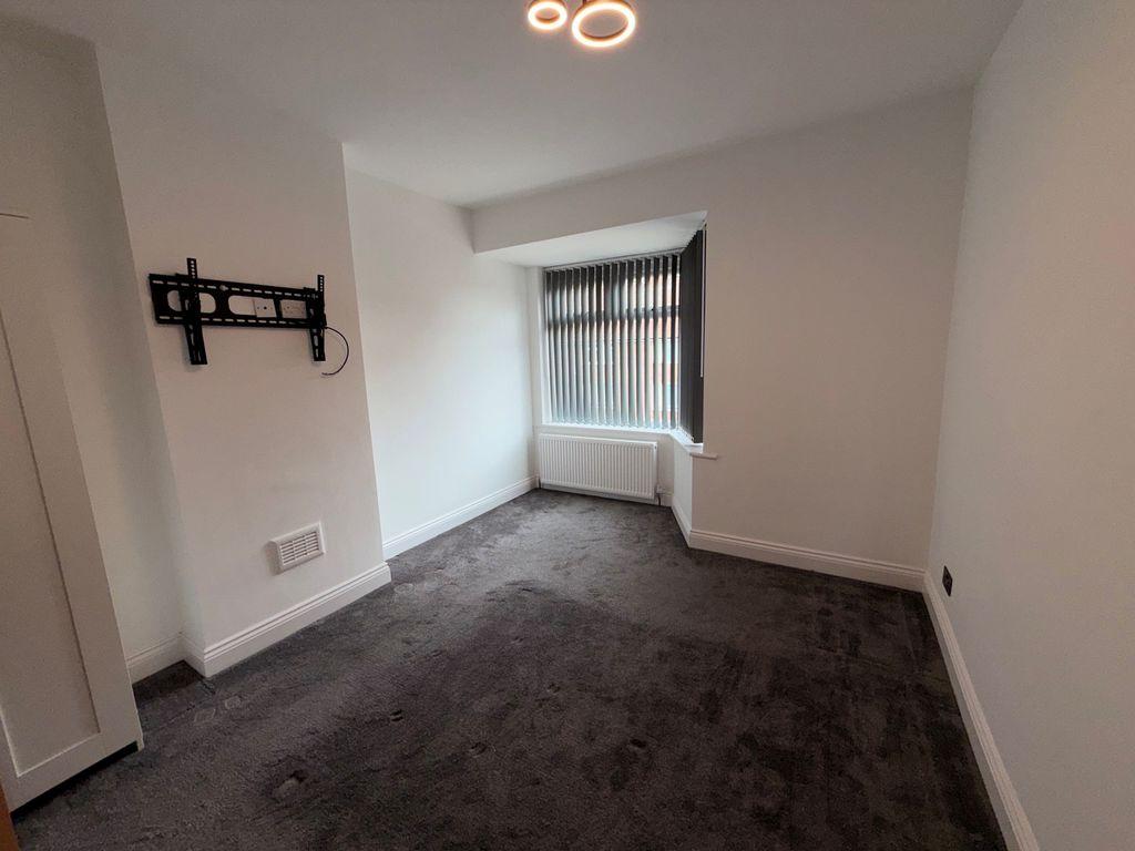 Apartment in Newcastle upon Tyne, Tyne and Wear - View 5