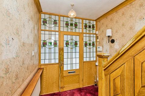 3 bedroom semi-detached house for sale, Henhurst Hill, Burton-On-Trent