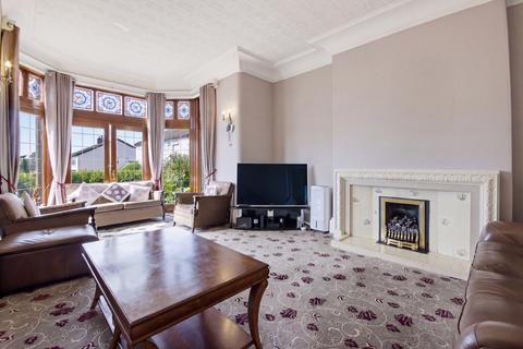 5 bedroom detached house for sale, Oak Dene Close, Pudsey, West Yorkshire