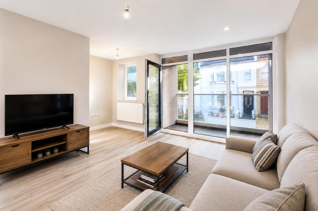 Apartment in Brighton - View 3
