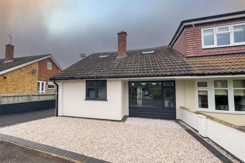 3 bedroom semi-detached bungalow to rent, Meriton Road, Lutterworth LE17