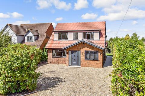 4 bedroom detached house for sale, Wick Beech Avenue, Wickford, Essex