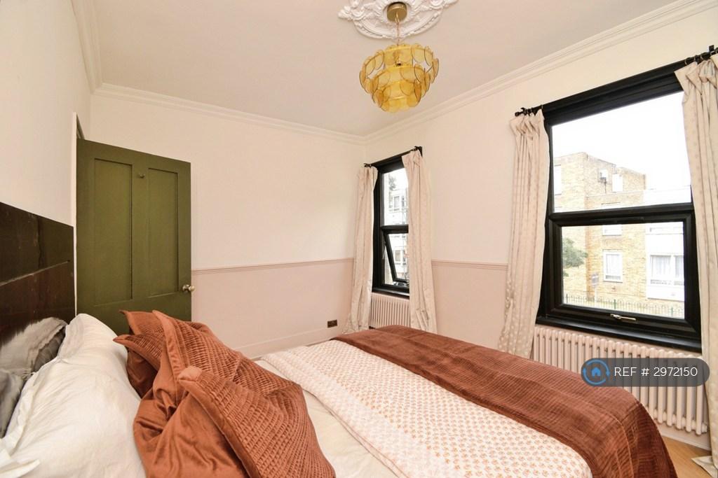 House in London - View 5