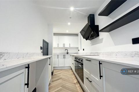 3 bedroom terraced house to rent, Marlborough Place, Brighton, BN1