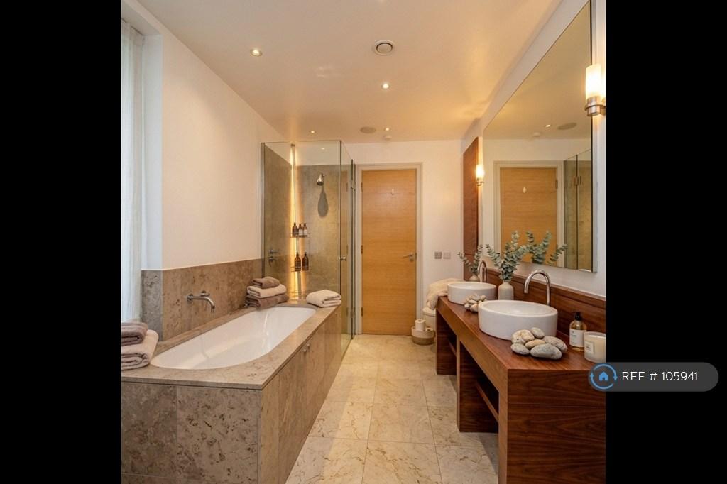 House in London - View 5